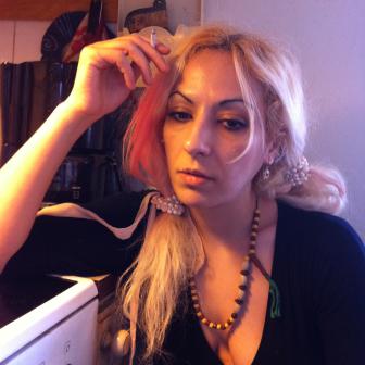 Maryam Hooleh